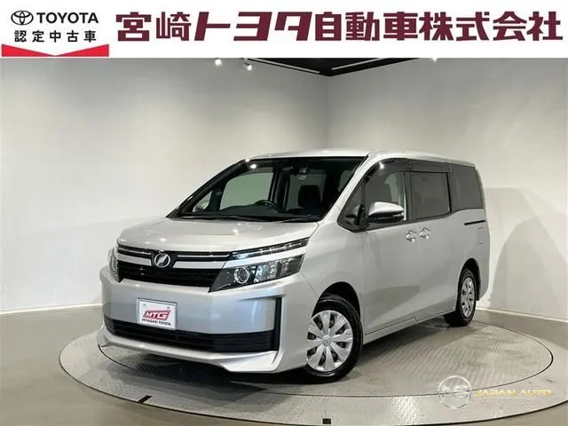 2017 Toyota Voxy X