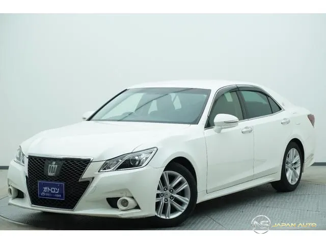 2013 Toyota Crown Athlete S