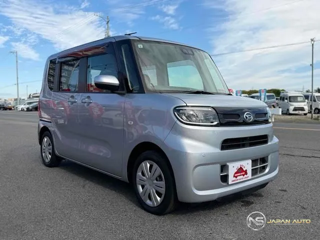 2019 Daihatsu Tanto X