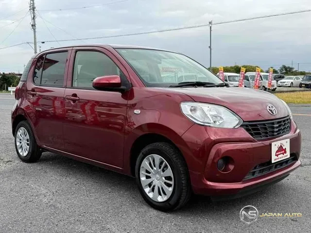 2017 Toyota Passo X L Package