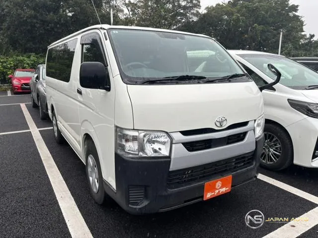 2021 Toyota Hiace Van Long DX