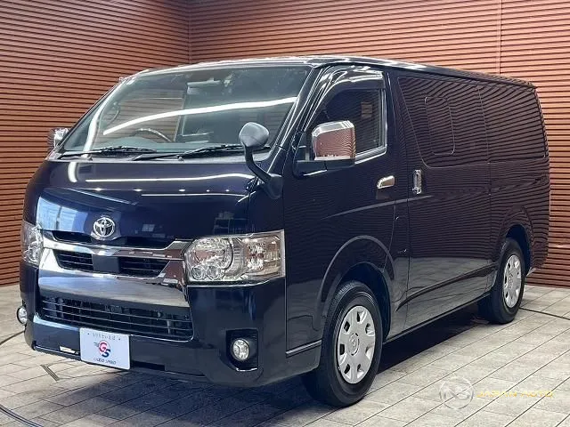 2020 Toyota Hiace Van, photo 1 of 20
