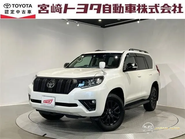 2023 Toyota Land Cruiser Prado TX L Package Matt Black Edition