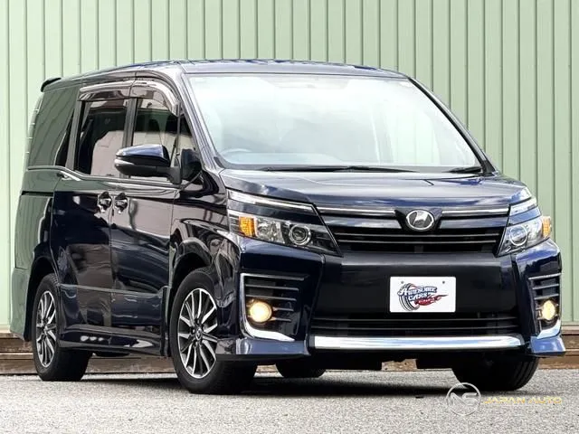 2014 Toyota Voxy ZS