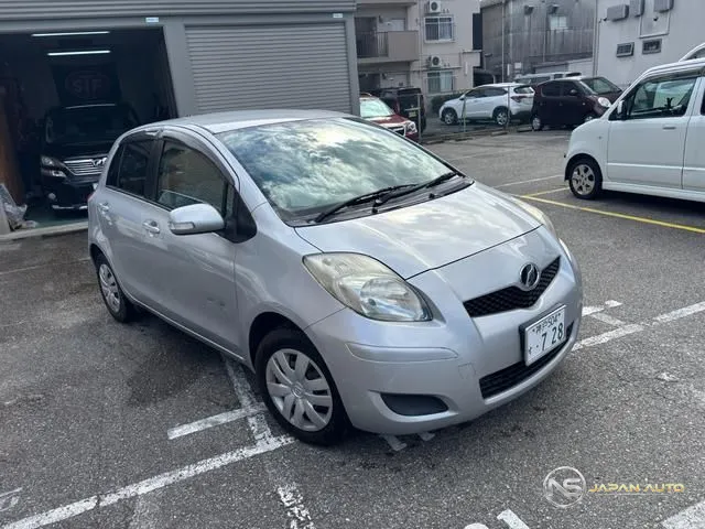 2009 Toyota Vitz F