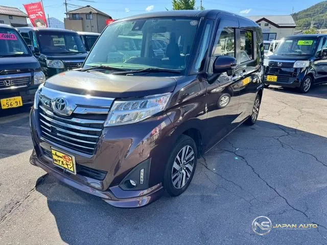 2017 Toyota Roomy Custom G S