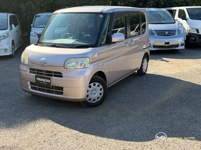 2010 Daihatsu Tanto