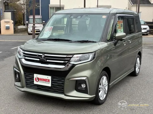 2024 Mitsubishi Delica D:2 Hybrid MZ Every Direction Camera Package