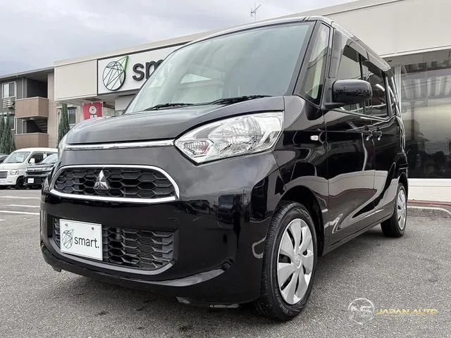 2017 Mitsubishi EK Space M