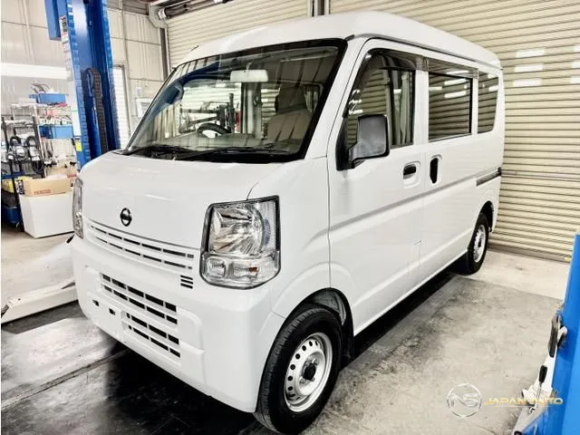 2016 Nissan NV100CLIPPER Van DX GL Package