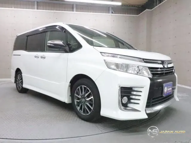 2015 Toyota Voxy ZS Kirameki