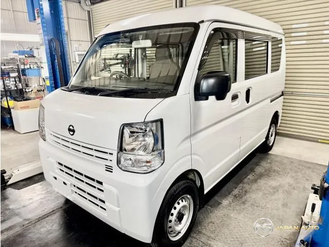 2021 Nissan NV100CLIPPER Van DX