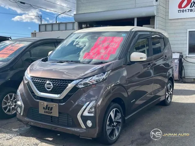 2019 Nissan Dayz, photo 1 of 20