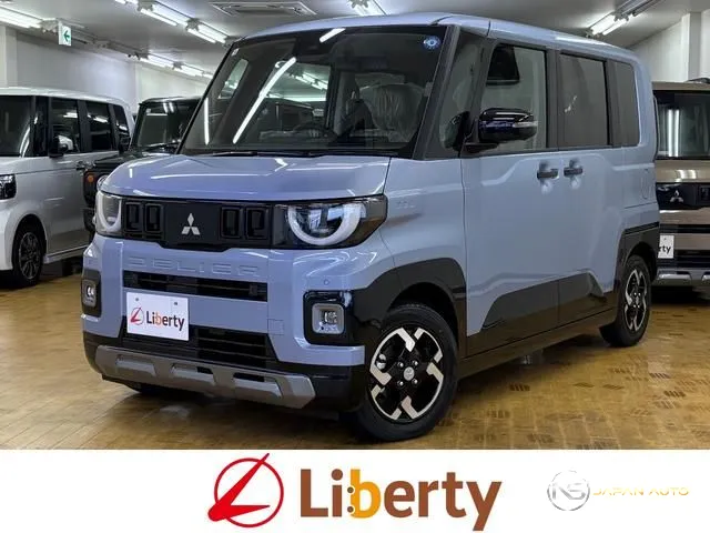 2026 Mitsubishi Delica Mini G Premium