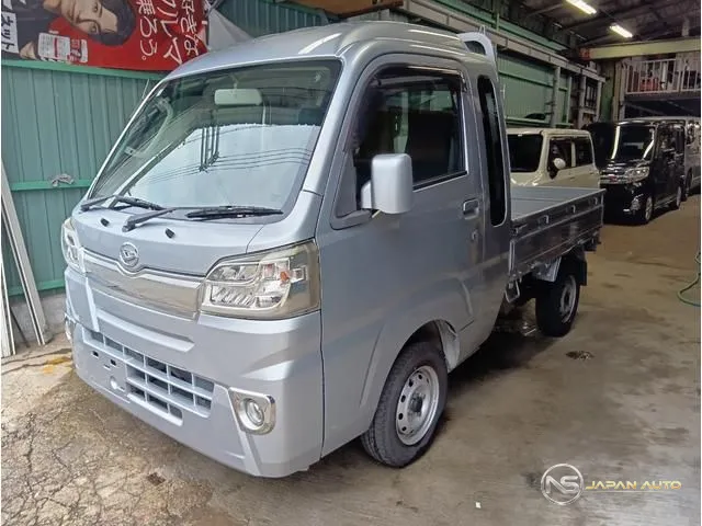2018 Daihatsu Hijet Truck Jumbo