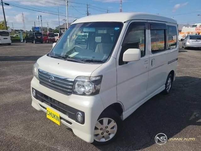 2017 Daihatsu Atrai Wagon Custom Turbo RS