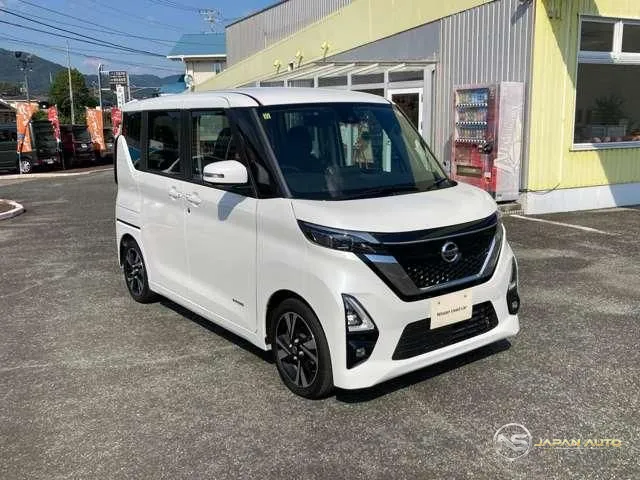 2023 Nissan Roox, photo 1 of 20