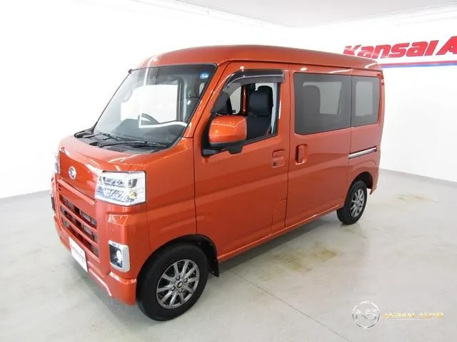 2022 Daihatsu Hijet Cargo, photo 1 of 20