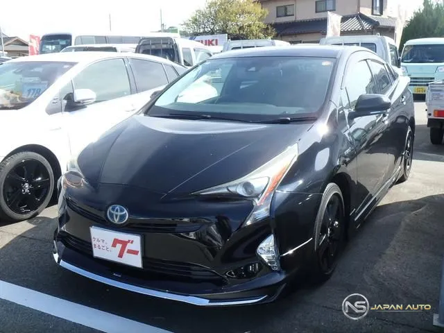 2016 Toyota Prius S Touring Selection