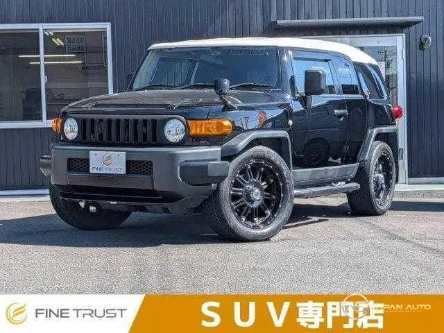 2012 Toyota FJ Cruiser Black Color Package