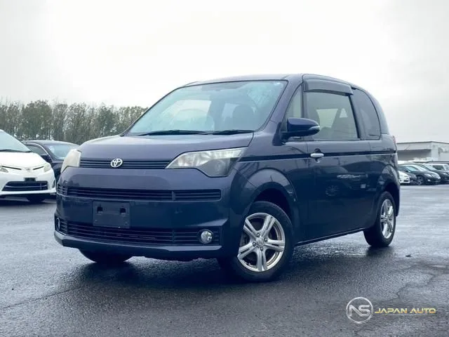 2014 Toyota Spade F