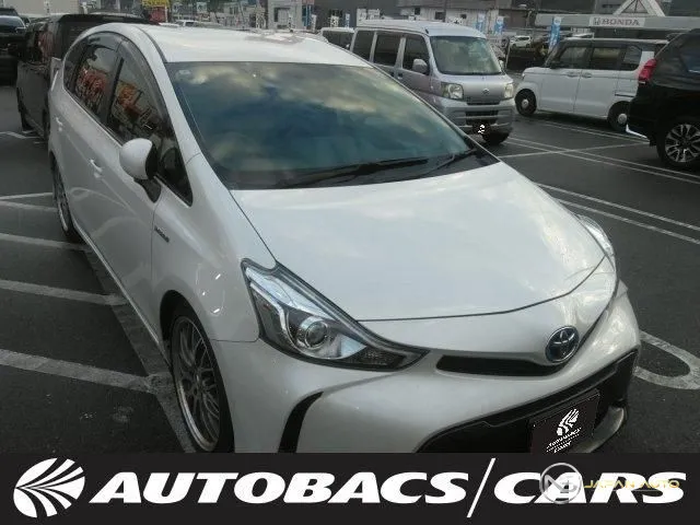2015 Toyota Prius Alpha G