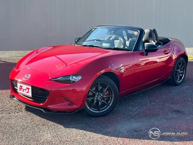 2015 Mazda Roadster RS