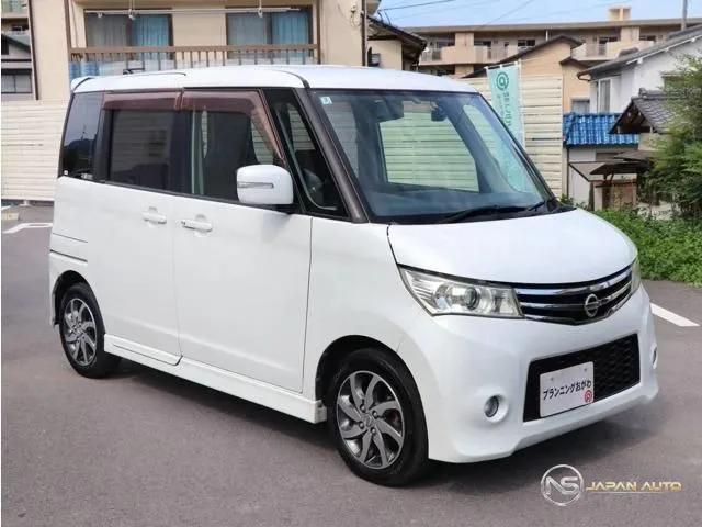 2012 Nissan Roox Highway Star