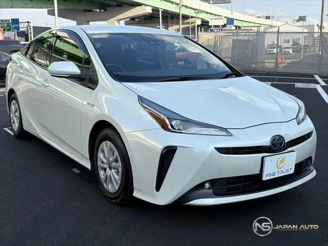 2019 Toyota Prius S