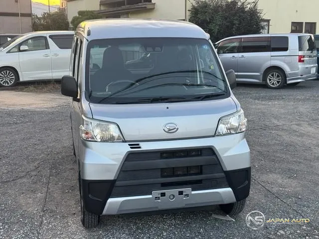 2018 Daihatsu Hijet Cargo DX SA III
