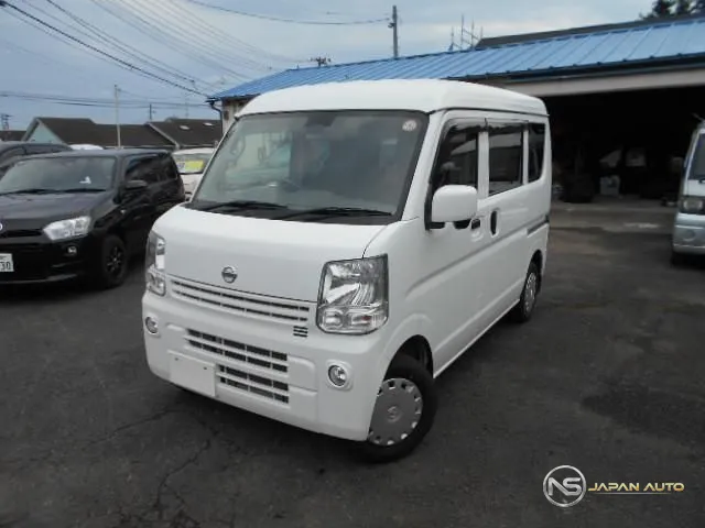 2017 Nissan NV100CLIPPER Van GX