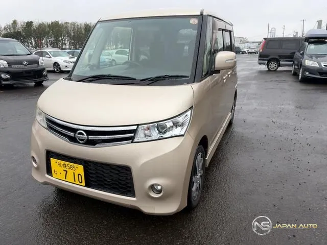 2012 Nissan Roox Highway Star
