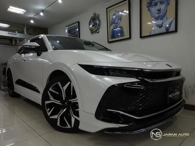 2023 Toyota Crown Crossover RS Advanced