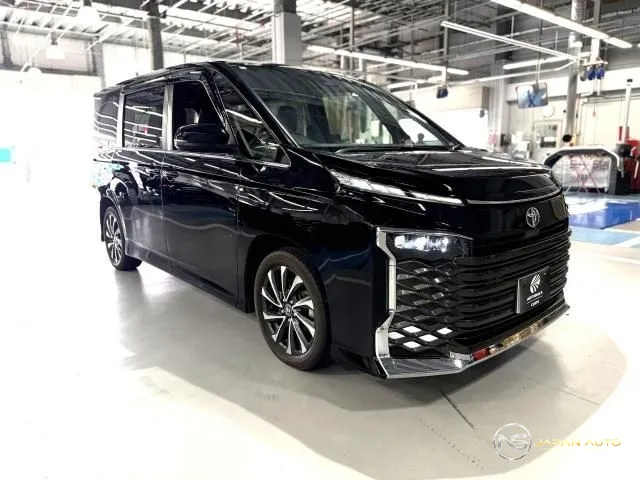 2022 Toyota Voxy S-Z