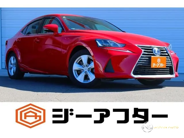 2018 Lexus IS IS300H Version L