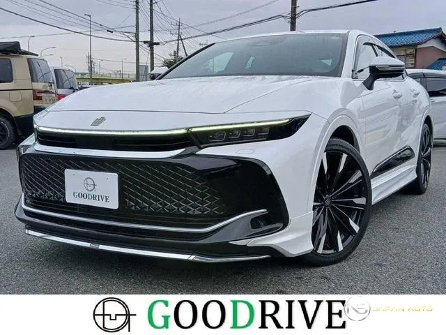 2023 Toyota Crown Crossover RS Advanced
