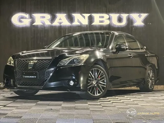 2013 Toyota Crown Hybrid Athlete S