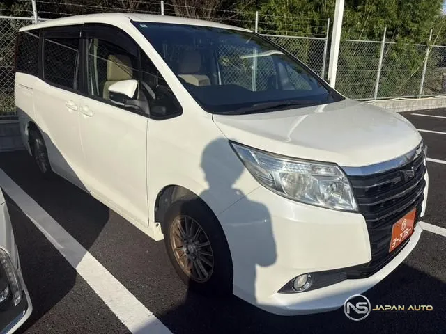 2014 Toyota Noah G
