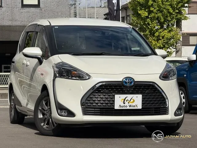 2019 Toyota Sienta Hybrid Funbase G