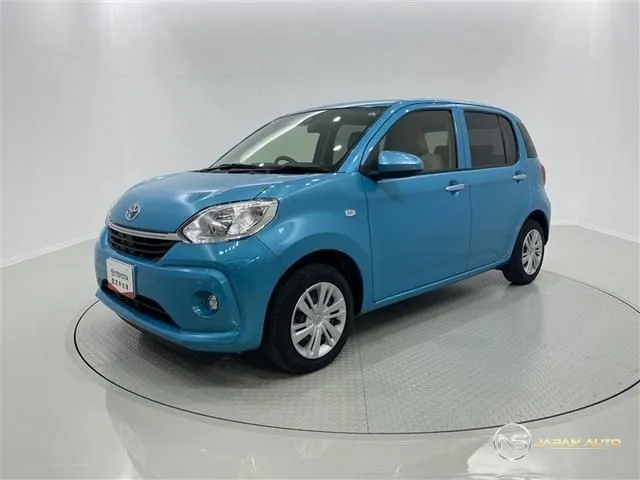 2021 Toyota Passo X L Package
