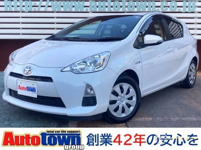 2013 Toyota Aqua G