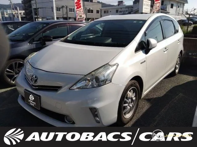 2014 Toyota Prius Alpha S Tune Black