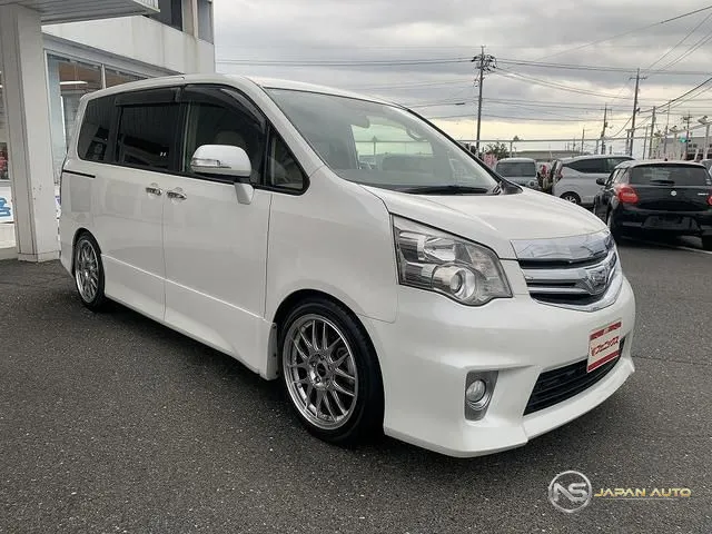2012 Toyota Noah SI Rayish