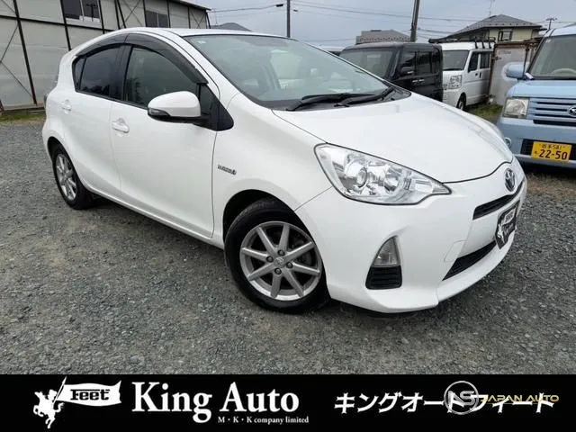 2012 Toyota Aqua S