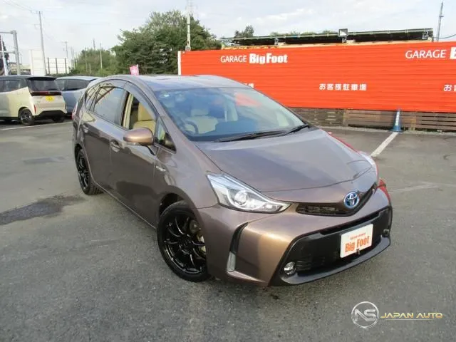 2016 Toyota Prius Alpha S