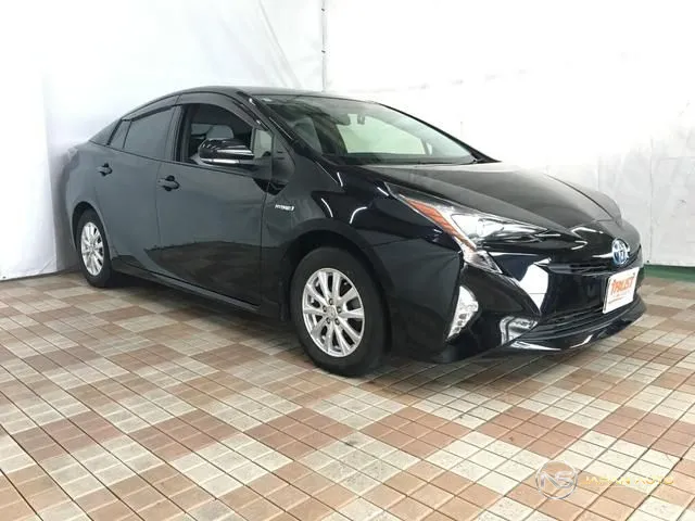 2016 Toyota Prius, photo 1 of 20