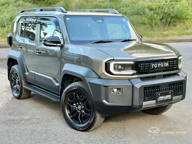 2026 Toyota Land Cruiser FJ, photo 1 of 20