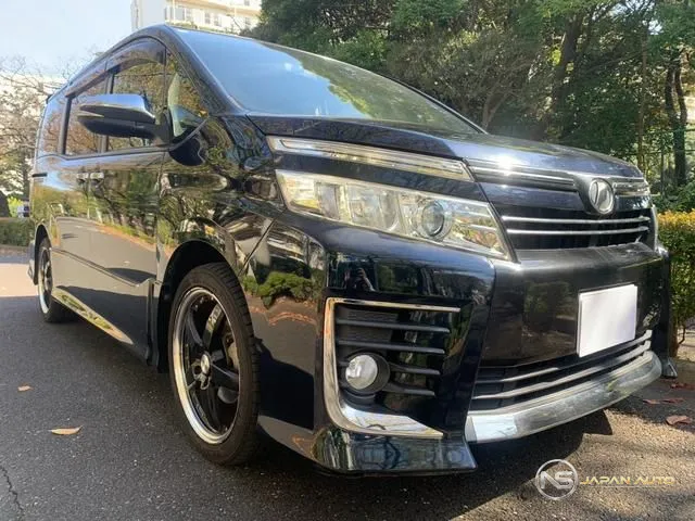2015 Toyota Voxy ZS Kirameki
