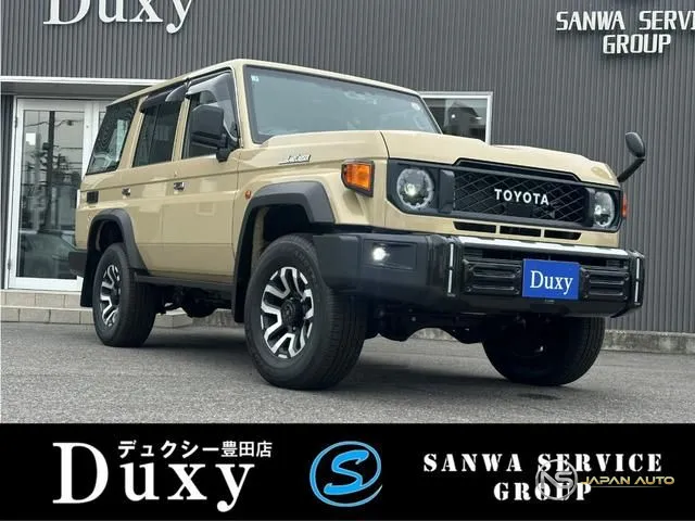 2025 Toyota Land Cruiser 70 AX