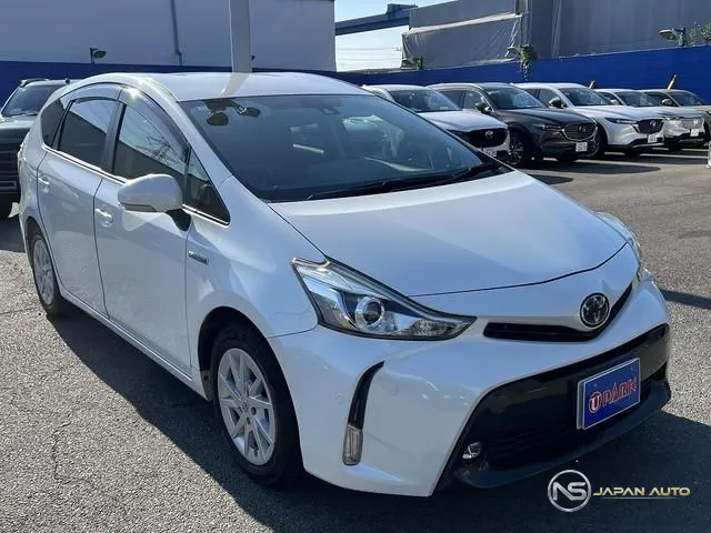 2016 Toyota Prius Alpha G